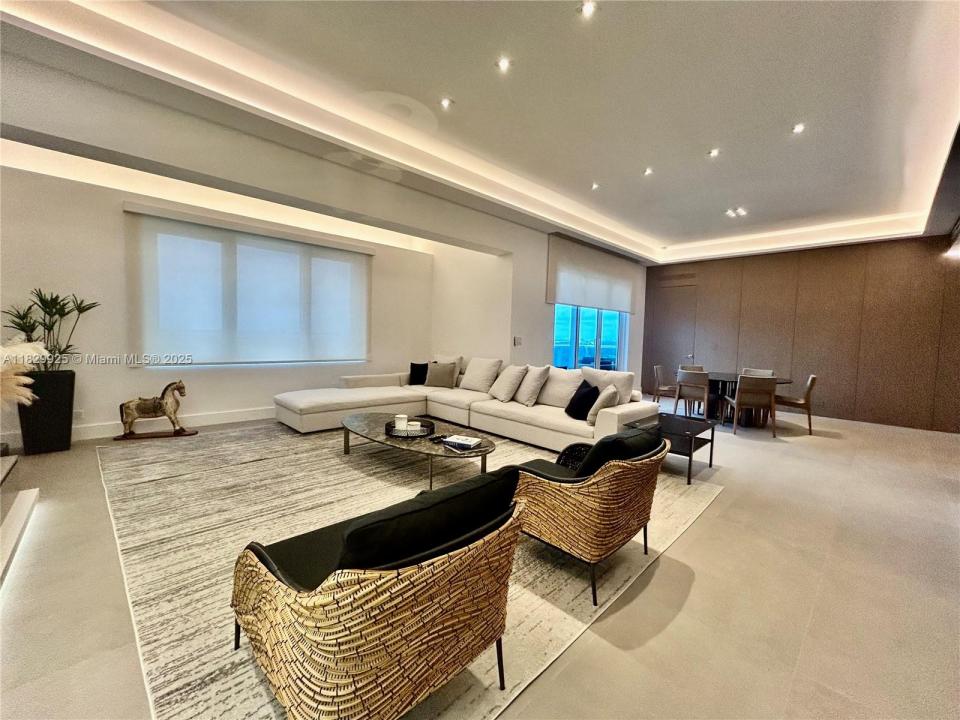 2301 Collins Ave 1634, Miami Beach, Florida 33139, USA