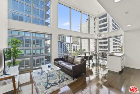 S Flower Street, Los Angeles, Kalifornien 90015, USA