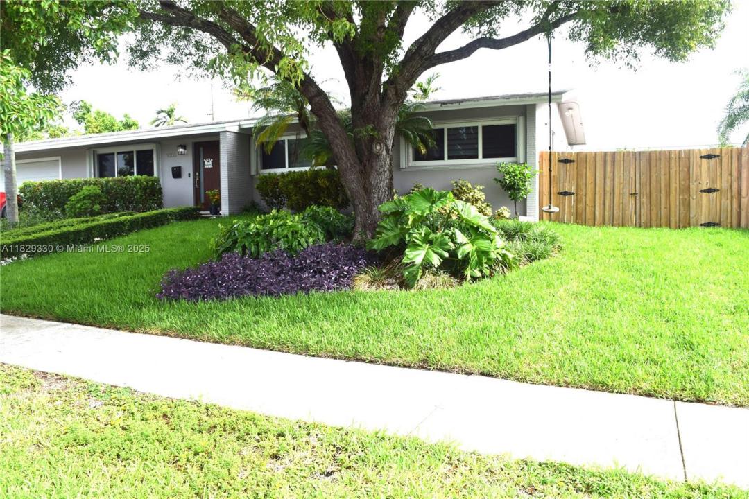 9355 SW 181st St, Palmetto Bay, 佛羅里達州 33157, 美國