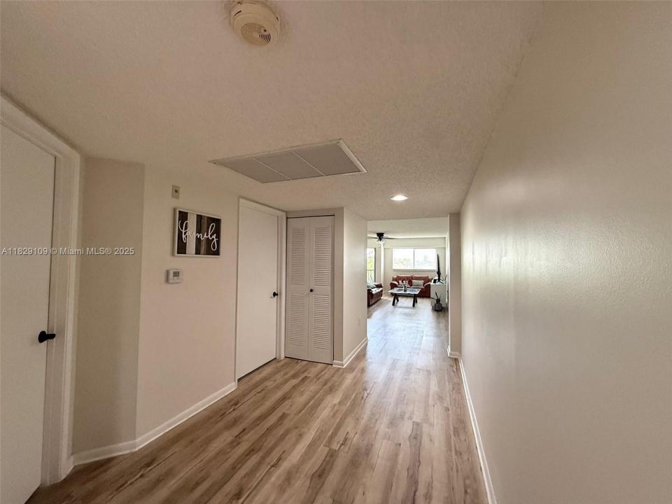 1400 SW 137th Ave 411F, Pembroke Pines, Florida 33027