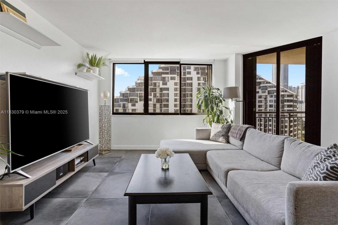 540 Brickell Key Dr 1519, Miami, Flórida 33131, Estados Unidos