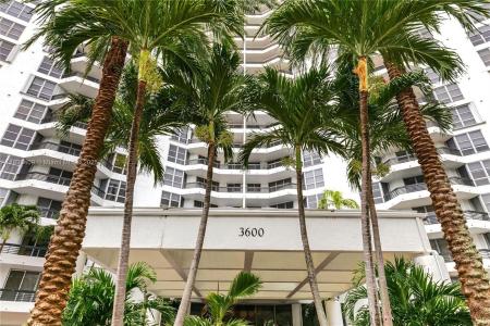3600 Mystic Pointe Dr 407, Aventura, Florida 33180, USA