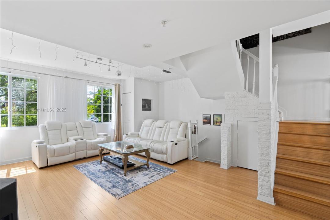 2811 NE 185th St 804, Aventura, Floride 33180, États-Unis