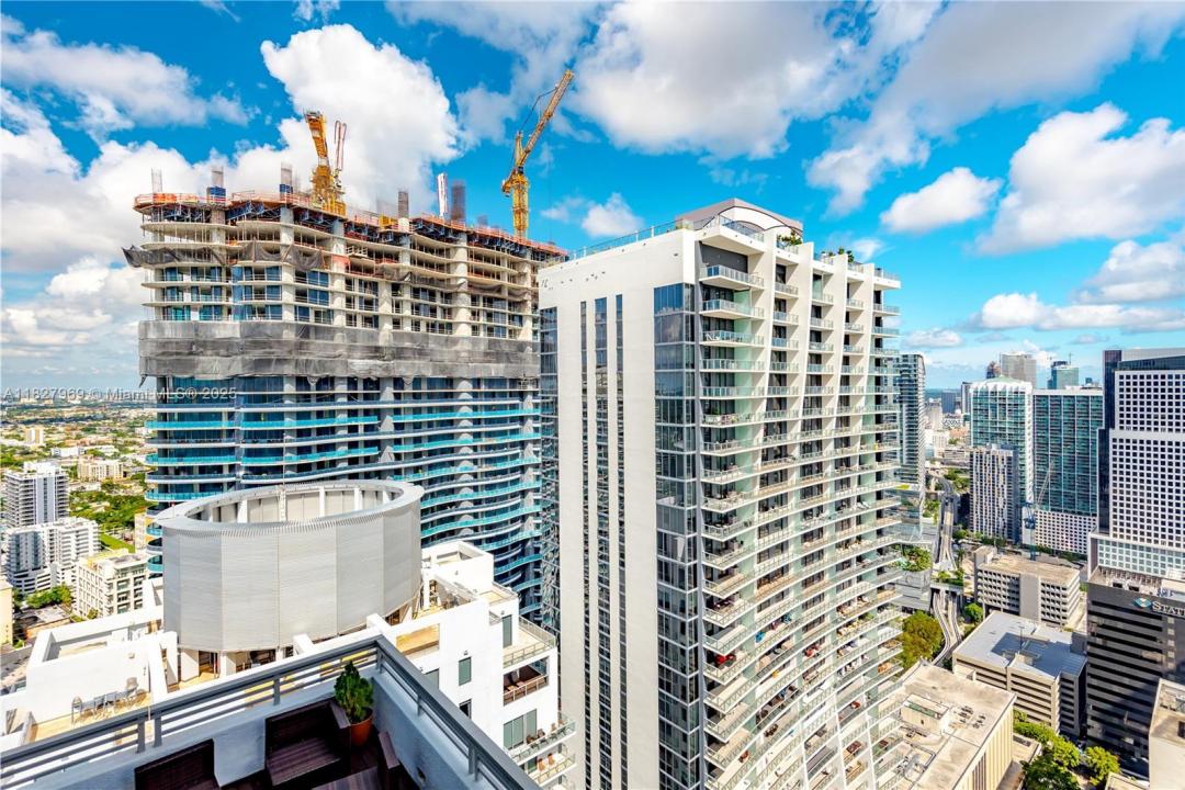 1060 BRICKELL AV 4309, Miami, Florida 33131, Stati Uniti