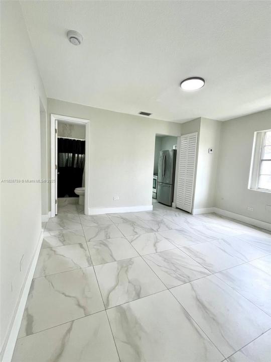 1960 NW 49 ST FRONT, Miami, Florida 33142, Estados Unidos
