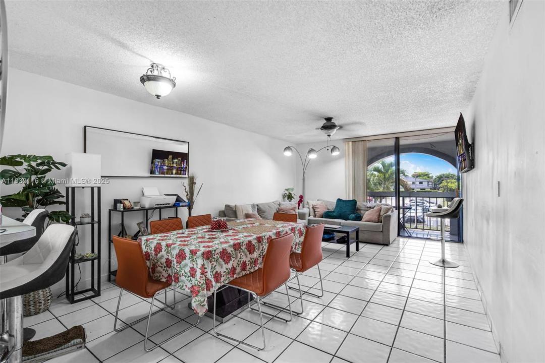 12239 SW 14th Ln 3212, Miami, Florida 33184