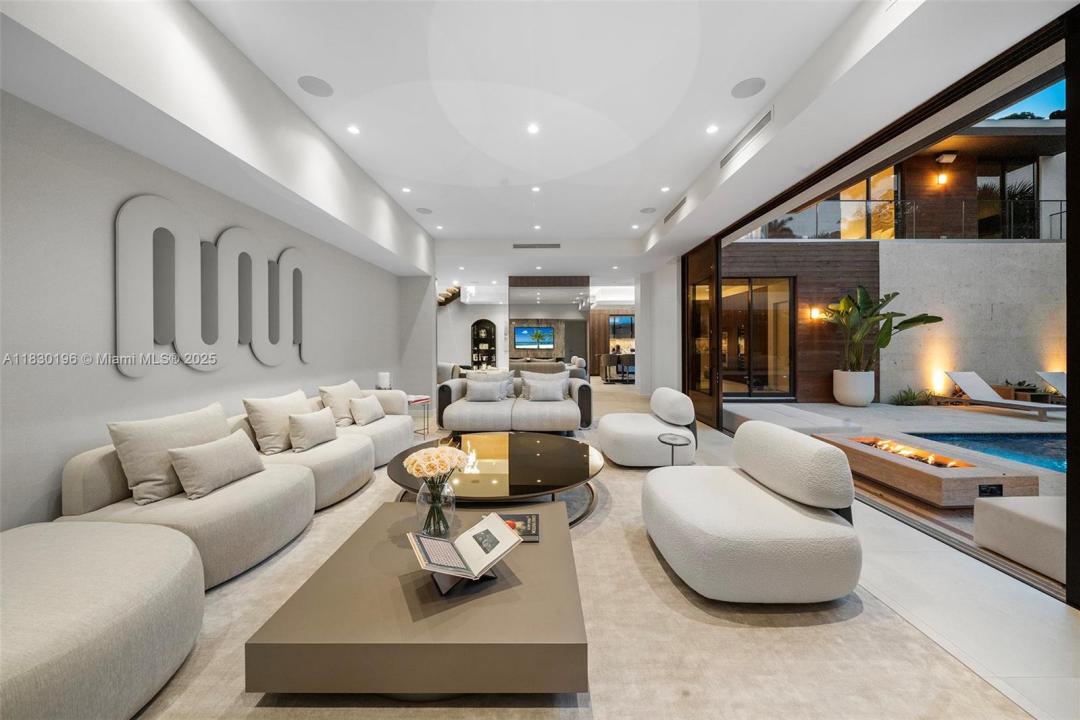 4041 S Le Jeune Rd, Miami, Florida 33146, Stati Uniti