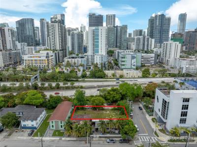 367 SW 11th St, Miami, Florida 33130, USA