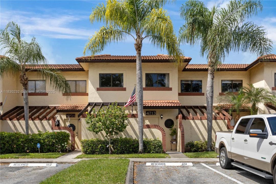 4713 N Pine Island Rd, Sunrise, 佛罗里达州 33351, 美国