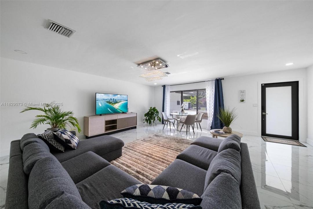 2101 NW 14th Ave, Fort Lauderdale, Florida 33311, Amerika Birleşik Devletleri