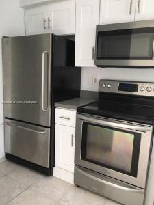 342 NW 84th Ter 342, Miami, Florida 33150, USA