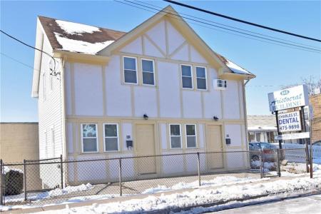862 CHARLES Street, North Providence, RI 02904, USA