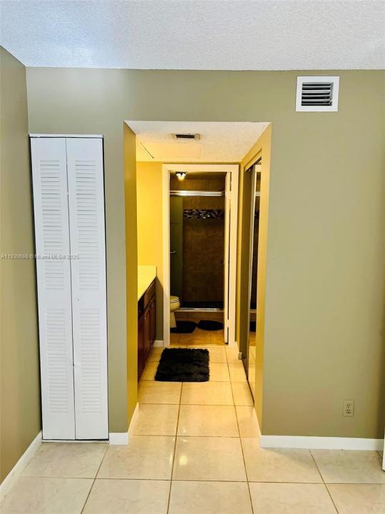 9701 Westview Dr 1437, Coral Springs, Florida 33076, Stati Uniti