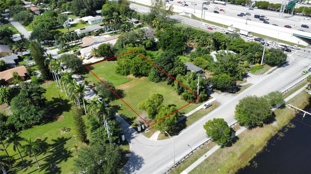 53 Sw Ave, Davie, Florida 33314