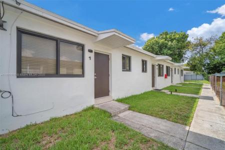 1910 NW 31st St, Miami, Florida 33142, USA