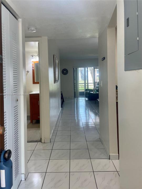 14921 SW 104th St 1-101, Miami, 佛罗里达州 33196, 美国