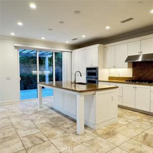 Alumroot, Irvine, California 92620