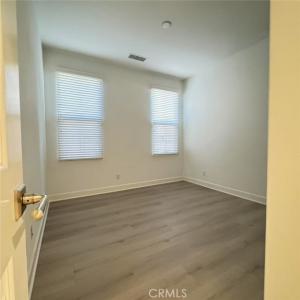 Alumroot, Irvine, California 92620