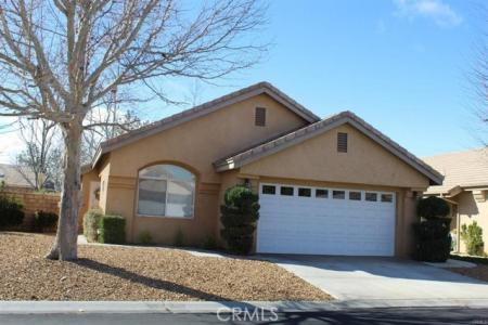 Saint Andrews Way, Apple Valley, קליפורניה 92308, ארצות הברית של אמריקה 
