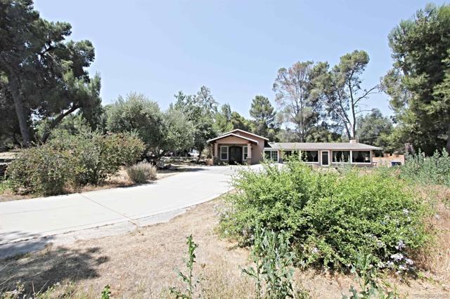 Cobblestone Creek Rd, Poway, California 92064