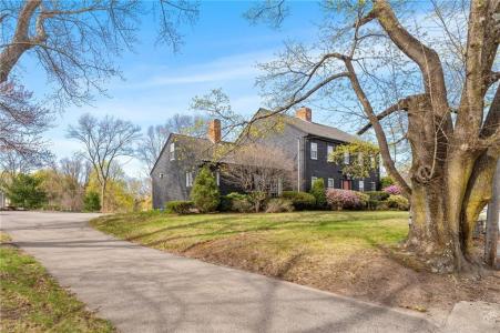 1 Sayles Hill Road, Lincoln, Rhode Island 02838, Estados Unidos