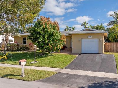 20565 SW 80th Pl, Cutler Bay, Florida 33189, USA