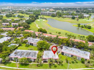 16193 Saddle Club Rd 102, Weston, Florida 33326, USA