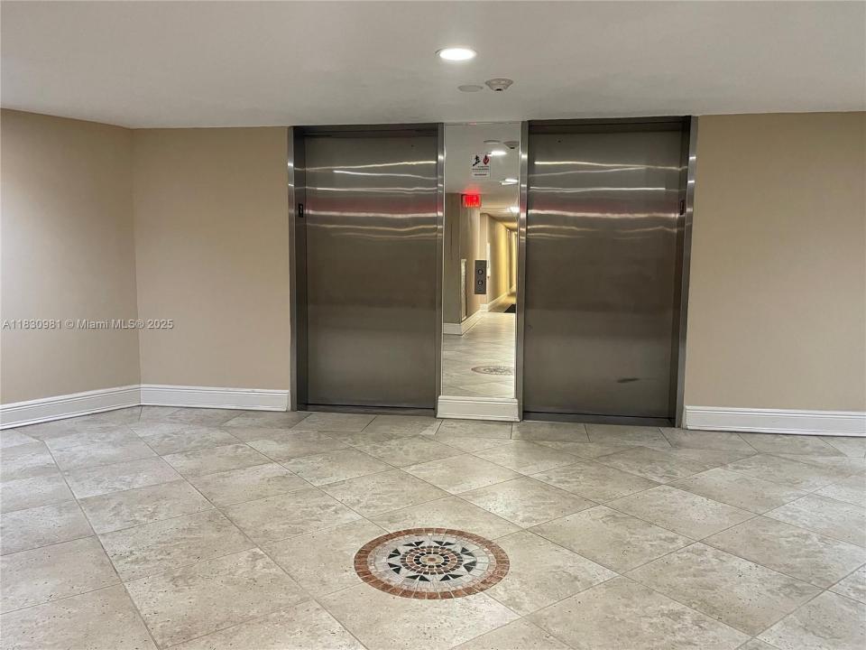 1201 River Reach Drive 207, Fort Lauderdale, Флорида 33315, Соединенные Штаты