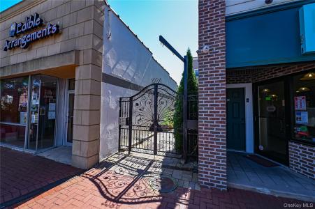 328A Main Street, Huntington, ニューヨーク 11743, アメリカ合衆国