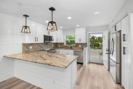 200 N El Mar Dr B202, Jensen Beach, Florida 34957