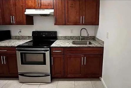 635 NW 22nd Rd, Fort Lauderdale, Florida 33311, USA