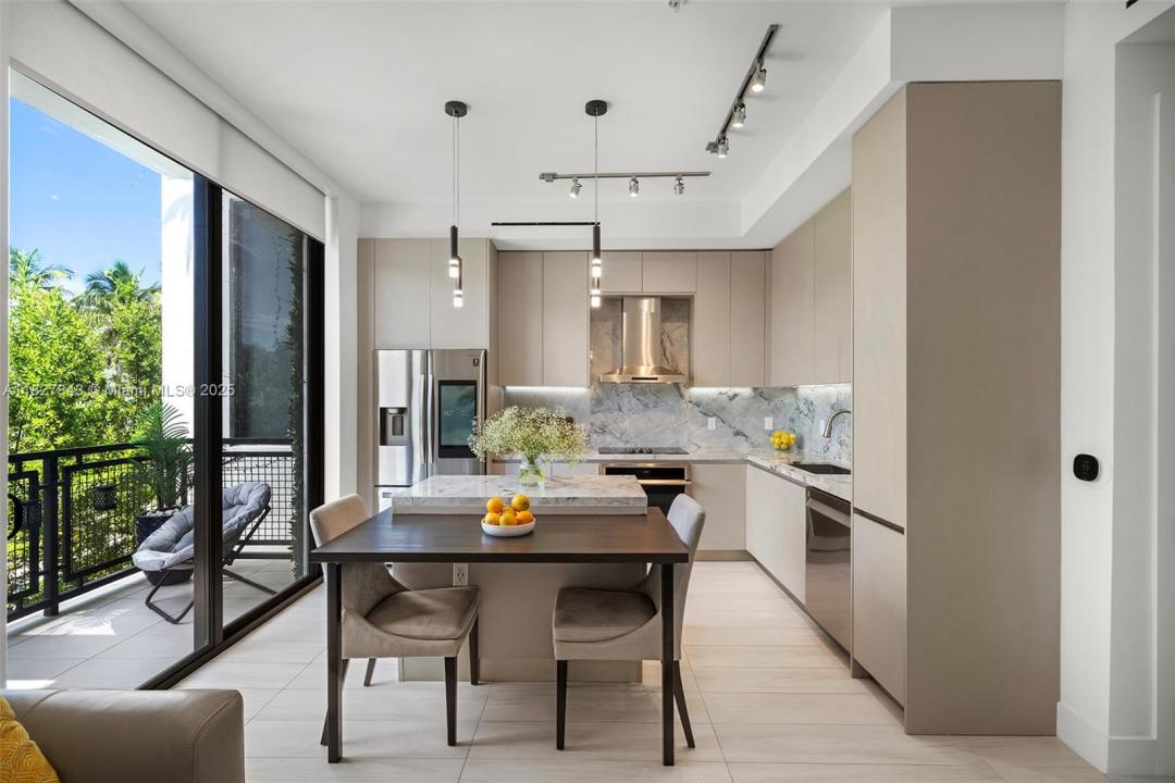 1030 15th St 213, Miami Beach, فلوريدا 33139, الولايات المتحدة