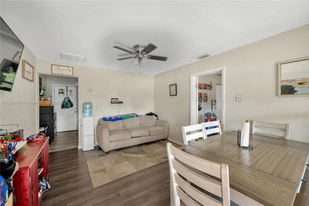 130 East Northside Drive, Lake Wales, Florida 33853, HOA KỲ