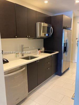5300 NW 87th Ave 1504, Doral, Florida 33178, Estados Unidos