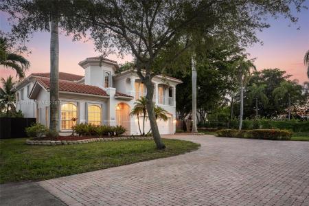 11388 NW 68th St, Doral, Florida 33178, USA