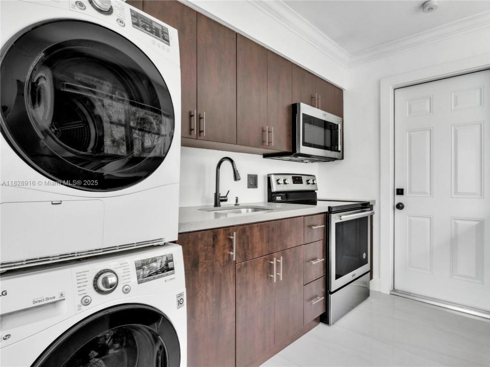 6053 SW 63rd Ter 0, South Miami, Florida 33143, Estados Unidos