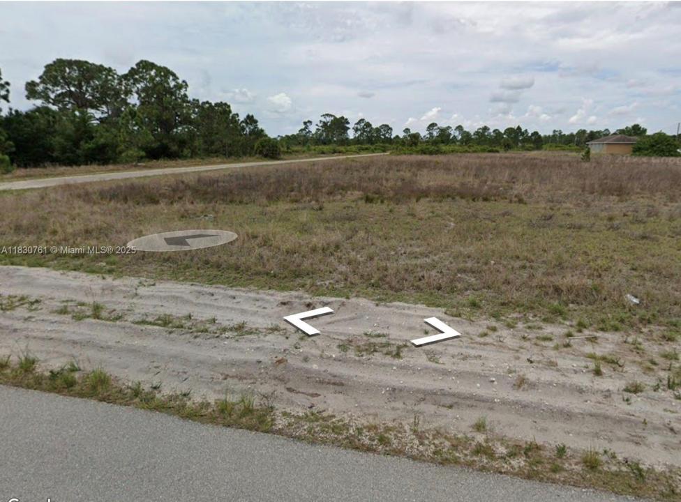 1251 Garibaldi, Lehigh Acres, Florida 33974, Estados Unidos