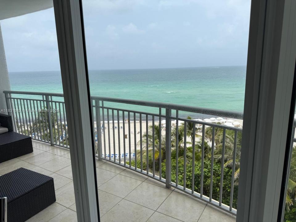 17375 Collins Ave 702, Sunny Isles Beach, Florida 33160, Amerika Birleşik Devletleri