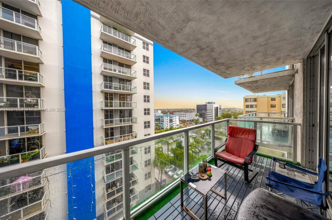 5091 NW 7th St 911, Miami, Floride 33126, États-Unis
