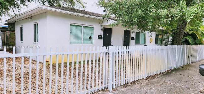 2 NE 63rd St A, Miami, Florida 33138, USA