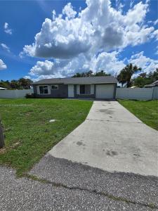 732 Phyllis, Port Charlotte, Florida 33948, HOA KỲ