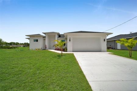 3706 16th ST W, Lehigh Acres, Florida 33971, USA