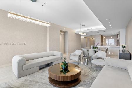 Sunny Isles Beach, Florida 33160, USA