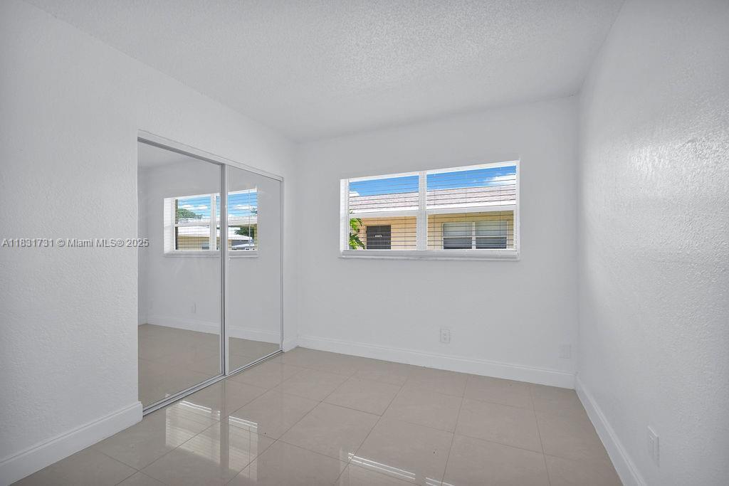 6947 SW 7th St, Margate, Flórida 33068, Estados Unidos