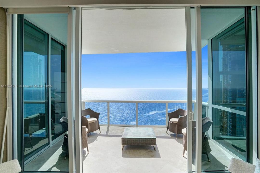 18101 Collins Ave 4206, Sunny Isles Beach, Floride 33160, États-Unis
