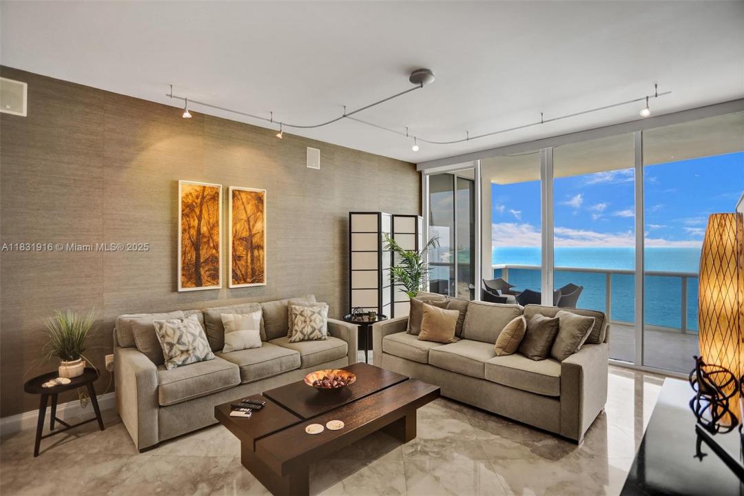 18101 Collins Ave 4206, Sunny Isles Beach, Floride 33160, États-Unis