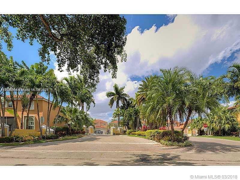 1734 Royal Palm Way, Hollywood, Floryda 33020, USA