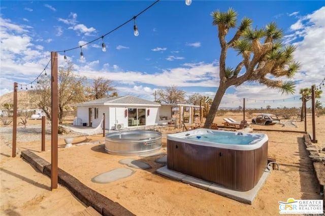 Sunset Mesa Road, Landers, Калифорния 92285, Соединенные Штаты