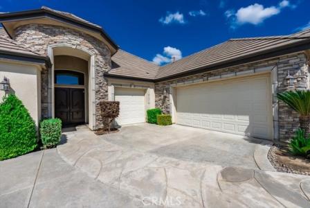 E Golden Valley Way, Fresno, California 93730, Stati Uniti