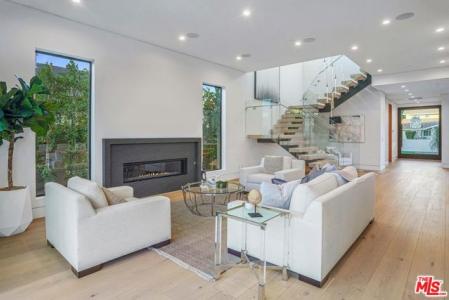 HESBY Street, Sherman Oaks, Californie 91403, États-Unis